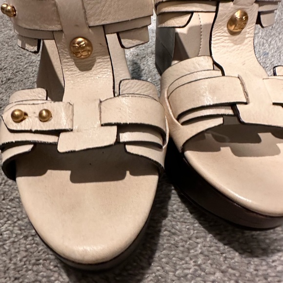 BCBG Cream Sandals - Picture 2 of 9